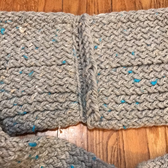 Handmade Infinity Scarf - Picture 3 of 3
